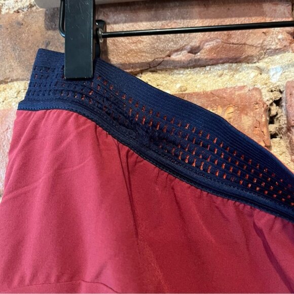 Rhone Swift Short 4 inch Lined Size XL Firelight Athletic - Picture 7 of 10